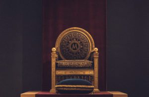 Medtronic throne power