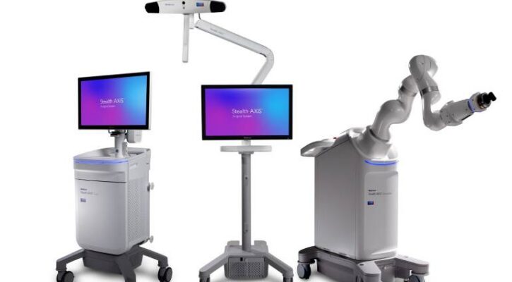 Medtronic wins FDA nod for surgical robot for spine procedures