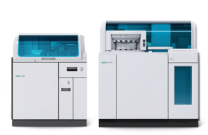This image shows the Roche laboratory instruments cobas e 402 (left)and cobas e 801 (right).